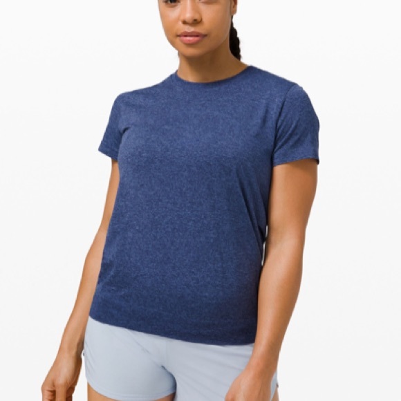 Lululemon swiftly breathe short sleeve t-shirt